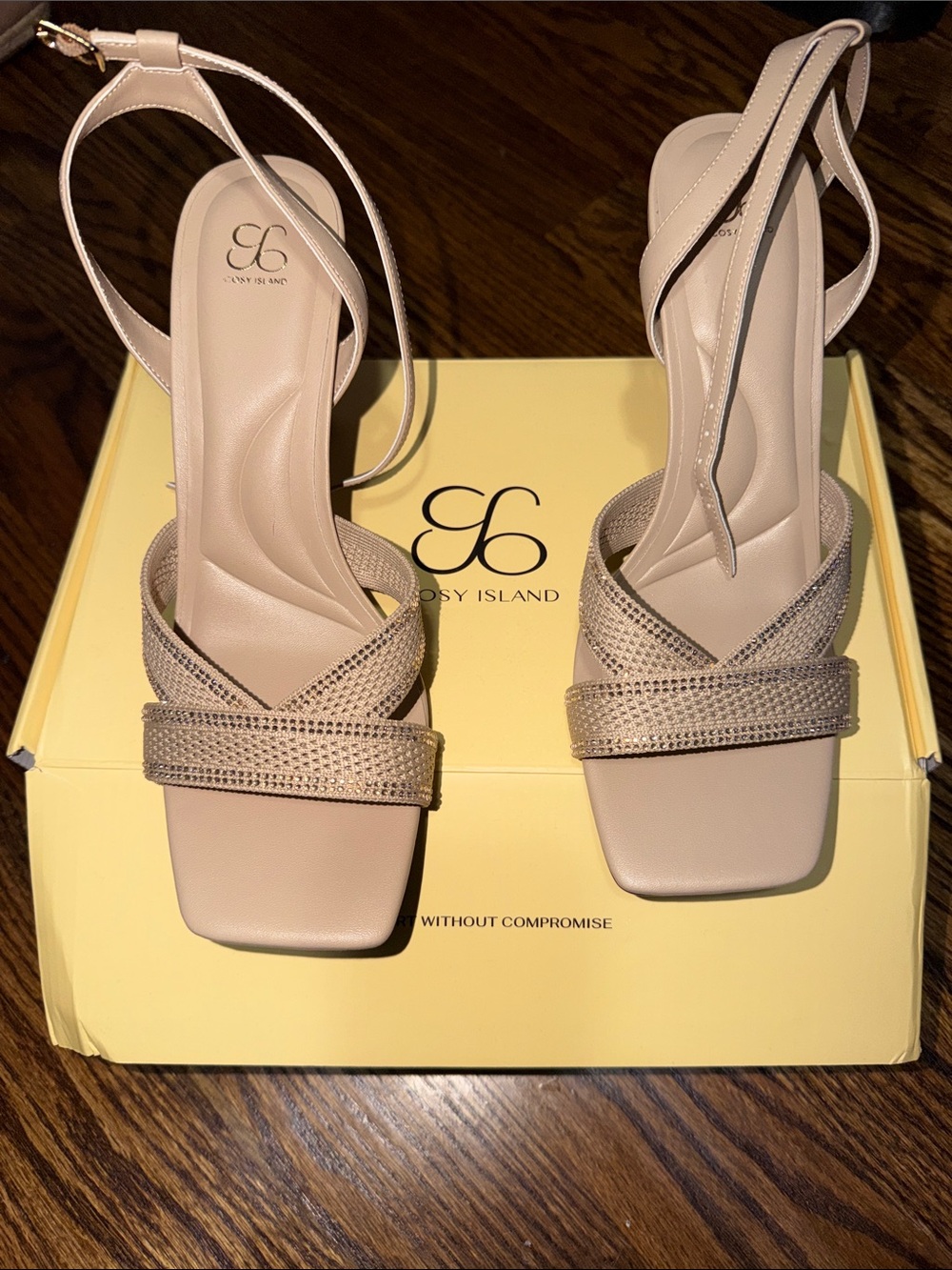 Sosy Island Nude Strappy Square-Toe Heeled Sandals